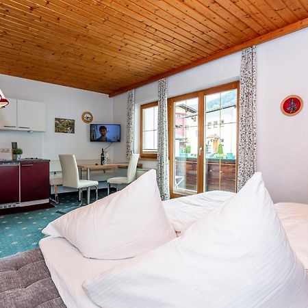 Appartements Dreimaederlhaus Maria Alm Extérieur photo
