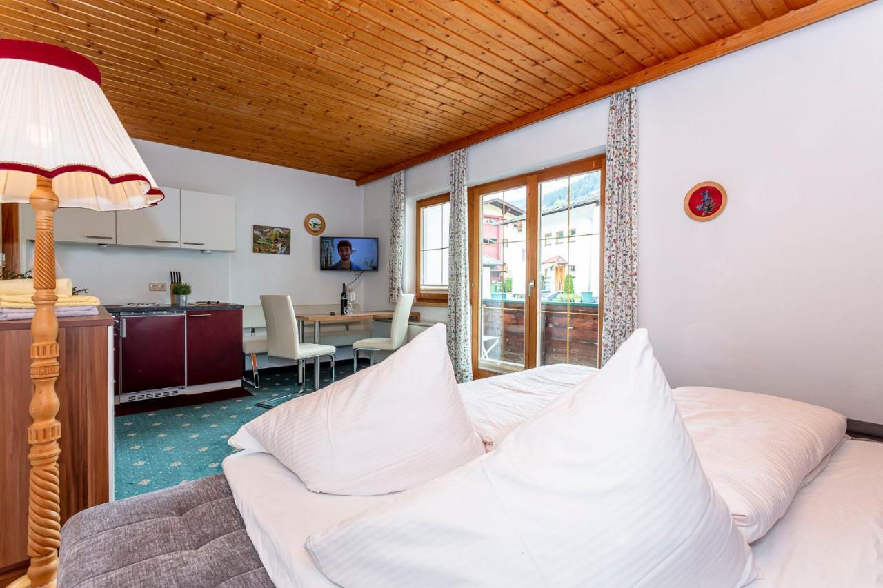 Appartements Dreimaederlhaus Maria Alm Extérieur photo